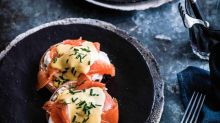 Šikovná kuchařka Emily Blunt: Její rada na dokonale křupavé brambory zbořila internet, do boloňské dává mléko