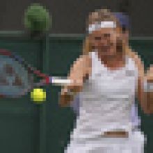 Nosková ve Wimbledonu postoupila, Vondroušová, Bouzková a Siniaková neuspěly