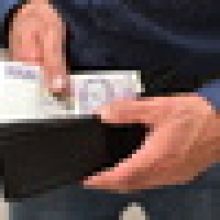 Ceny průmyslových výrobců v říjnu znovu klesly, v jiných odvětvích stouply