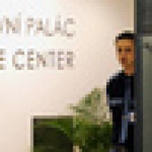 Pražská burza ztrácela, dolů ji táhly hlavně akcie Erste a Komerční banky