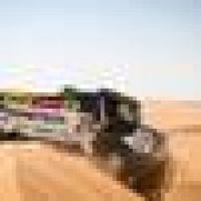 FIA prošetřila kolizi Macíka s Lopraisem na Dakaru, nikoho trestat nebude