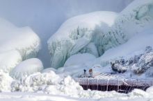 Zamrznou někdy Niagarské vodopády? Mráz je proměnil v pohádkovou scénu
