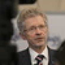 Odklad superdávky projedná Senát v březnu, schválí-li jej Sněmovna v únoru