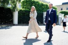 Norská korunní princezna lituje přátelství s Epsteinem, omluvila se