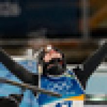 Strömová vyhrála závod skokanek na středním můstku, Indráčková byla 18.