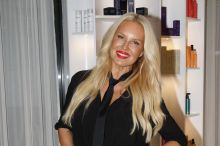 Simona Krainová se pochlubila bydlením v Karibiku. V její posteli se utopíte