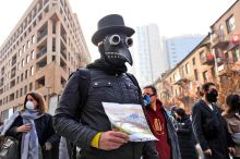 Bývalý satelit pomáhá Kremlu obcházet sankce. Přesto chce do EU