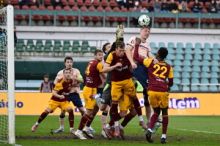 Fotbalisté poslední Dukly podlehli Pardubicím a ztrácejí tři body na Ostravu