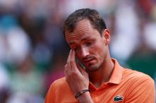 „To vstoupí do dějin.“ Ponížení Medveděva mělo dohru, šílenou i na jeho poměry