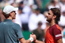 Skvělý Macháč potrápil Sinnera. Světové dvojce ukončil rekordní jízdu