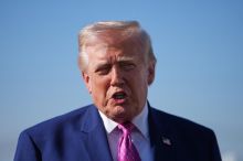 Prokážeme laskavost, vyčistíme Hormuz. Nemáte odvahu. Trump se vysmál spojencům