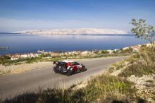 Kacuta po Neuvilleově nehodě v závěru vyhrál Chorvatskou rallye a vede MS