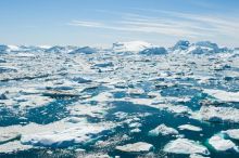 Téměř po 40 letech se megaledovec rozpadl. Zánik dokumentují snímky ze satelitů