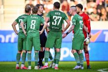 Horší než za Berbra. Proč bezbolestné vrtačky řádí v českém fotbale dál