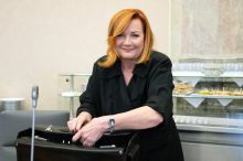 Bere přes 200 tisíc měsíčně. Poradce Schillerové se pustil do člena rozpočtové rady