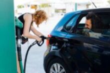 Rostoucí ceny ropy zatěžují peněženky studentů