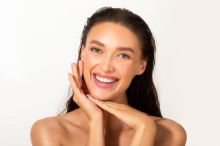 Tajemství dokonalé pleti podle expertky: Proč je tonikum důležitější než ten nejdražší krém