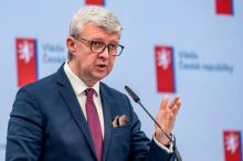 Ropě z Německa hrozí výpadky, Havlíček jedná o náhradě ze Slovenska