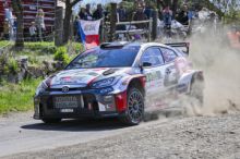 Mareš bude v neděli hájit na Rallye Šumava náskok 16 sekund před Kopeckýmtitul
