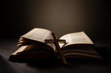 KVÍZ: Myslíte, že se v Bibli vyznáte? Mnozí pohoří už po třetí otázce, jak jste na tom vy?