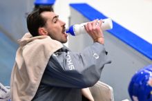 Gólman Patera stále marně usiluje o stabilní místo v NHL, teď chce ale na MS