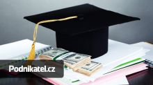 Mýtus o starobním důchodu: Má vysokoškolský titul vliv na výši penze?