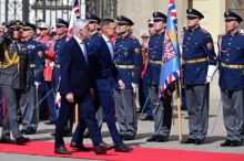 Pavel dnes dopoledne na Pražském hradě přivítal finského prezidenta Stubba