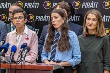 Údajná nahrávka Matochy a Bradáče je podle expertů „pravděpodobně autentická“