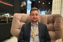 Rusové zkoušeli ovlivnit volby. Odhalili jsme, že teď úplně změnili strategii, říká expert