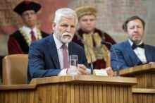 Pavel při jmenování profesorů připomněl potenciál i rizika umělé inteligence