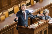 Opoziční strany odevzdaly podpisy ke svolání schůze Sněmovny k Agrofertu