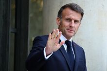 Konec Macronovy éry. Francie kvůli migraci a násilí v ulicích volí radikální obrat