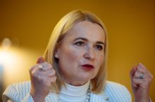 „Zůna je úplně nejslabší, Babiš ho nahradí.“ Politička účtuje s ministrem obrany