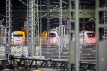 Po generální opravě opět jezdí vlaky po trati mezi Berlínem a Hamburkem
