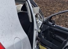 Při dopravní nehodě na Jičínsku utrpělo zranění pět lidí, mezi nimi dvě děti