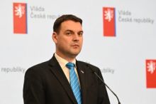 Česko ukončí členství v Bruselském institutu pro geopolitiku, rozhodla vláda