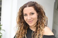 Olga Lounová má krásnou sestru: Půvabné Elišce napsala překvapivou roli