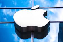 Skládací iPhone Ultra čelí problémům při výrobě a hrozí jeho zpoždění