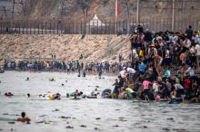 Desítky tisíc migrantů ve Španělsku: Italové zuří, hrozí stopkou v Schengenu