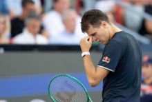 Menšík ve čtvrtfinále v Montrealu na Sheltona nestačil, uhrál jen čtyři gamy