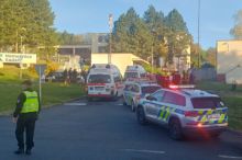 Policie kvůli anonymu evakuuje nemocnici Kadaň