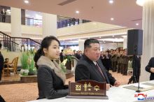 Dcera Kim Čong-una má údajně mladšího sourozence, jehož pohlaví není známo