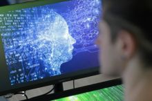 AI může představovat existenční hrozbu pro lidstvo, varoval Türk