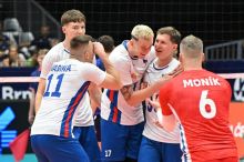 Volejbalisté zvládli epickou bitvu se Švédy, kouč se přesto čílil: Jsme nepoučitelní