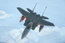 Modlil se, aby přežil. Sestřelený pilot USA si zlomil páteř, v Íránu trpěl dny