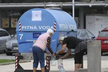 Voda v oblasti Odolena Voda zůstává nepitná. Ranní vzorek nevyhověl limitům
