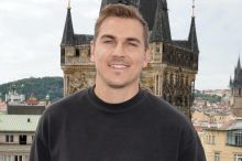 Z hraného pádu byla skutečná katastrofa. David Gránský skončil se zlomenou nohou na sále