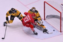 Třinec udolal Litvínov a vyrovnal extraligový rekord