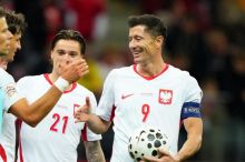 Šok pro Slováky, selhali na Faerských ostrovech. Lewandowski řídil ostudu Rumunů
