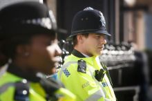 Británie obvinila dva Íránce z plánování útoku na židy v Manchesteru